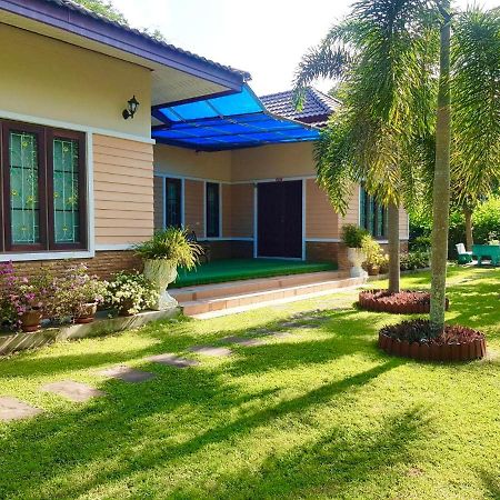 Malinee Villa Phuket Бангтао-Біч Екстер'єр фото