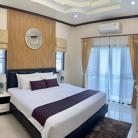 Malinee Villa Phuket Бангтао-Біч Екстер'єр фото