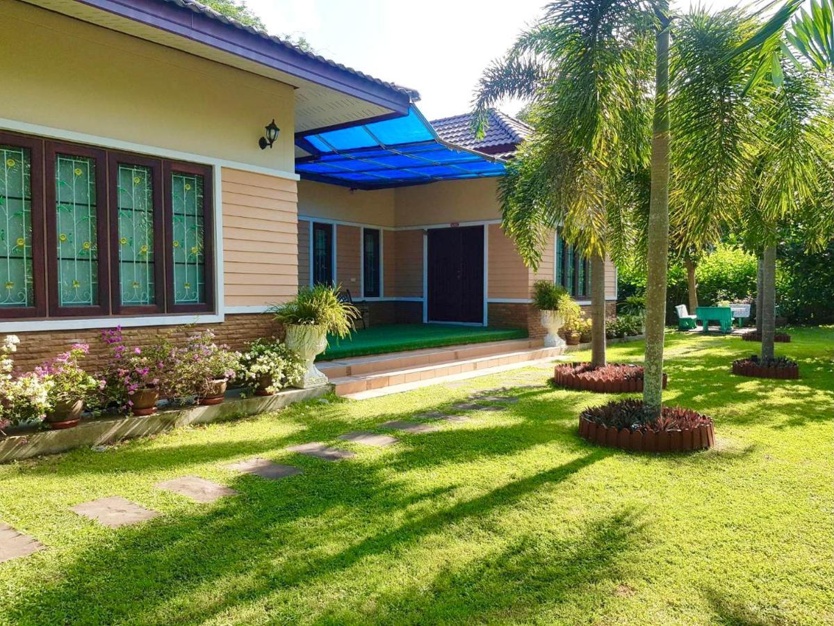 Malinee Villa Phuket Бангтао-Біч Екстер'єр фото